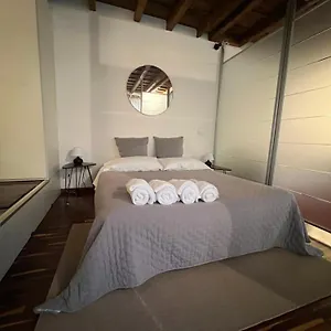 Apartamento Antica Corte Navigli-darsena, Milán